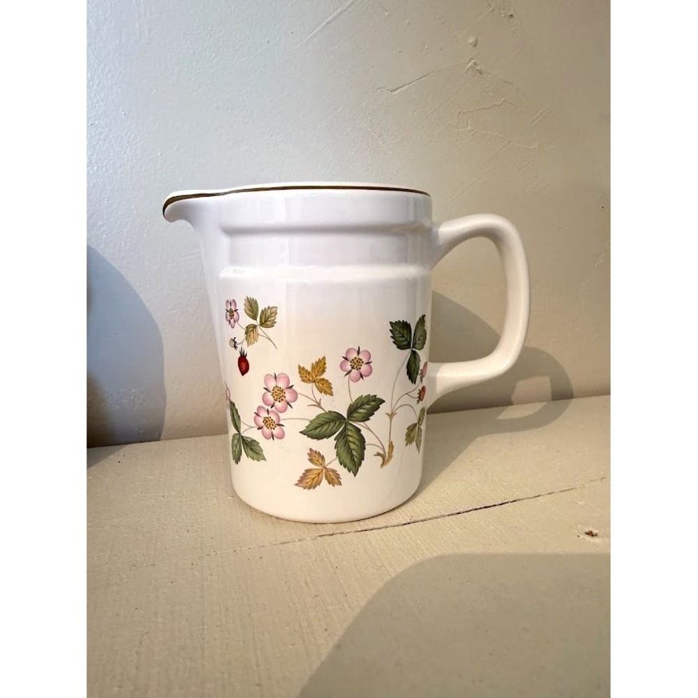 Wedgwood Wild Strawberry Bone China Creamer Milk Jug Made In England